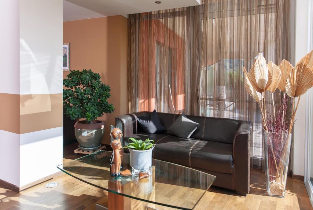 Alia Appartements & Wellness ลากุนโด ภายนอก รูปภาพ